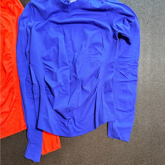 Athleta Women's Foothill Ascent Long Sleeve Tops - Gray, Orange/Red, Blue - Picture 4 of 9